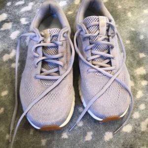 Women’s Under Amour Tennis Shoes